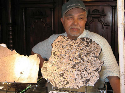 Ali Hmani and his new silicated iron meteorite