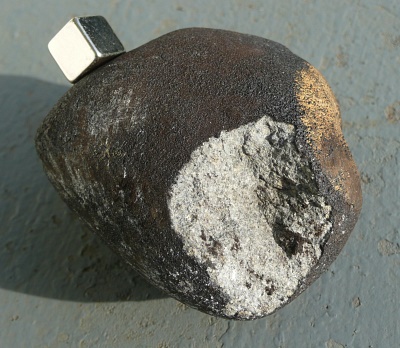 The 294 gram Cartersville meteorite